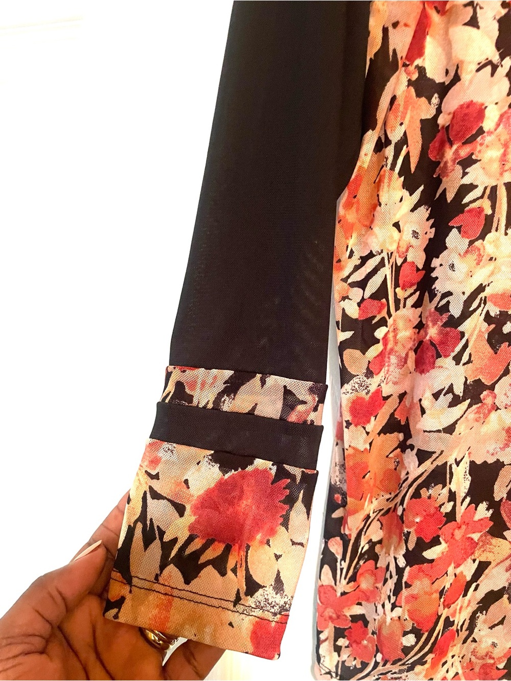LOGO Layers by Lori Goldstein 1X Floral Sheer Mesh Tunic Top Black Pink Orange - Picture 9 of 15